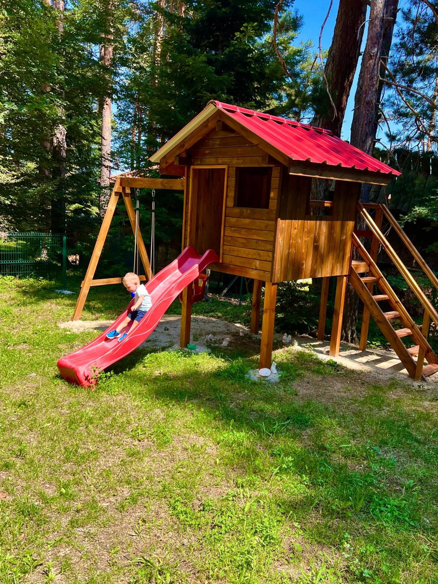 Capricorn Villa Tsigov Chark